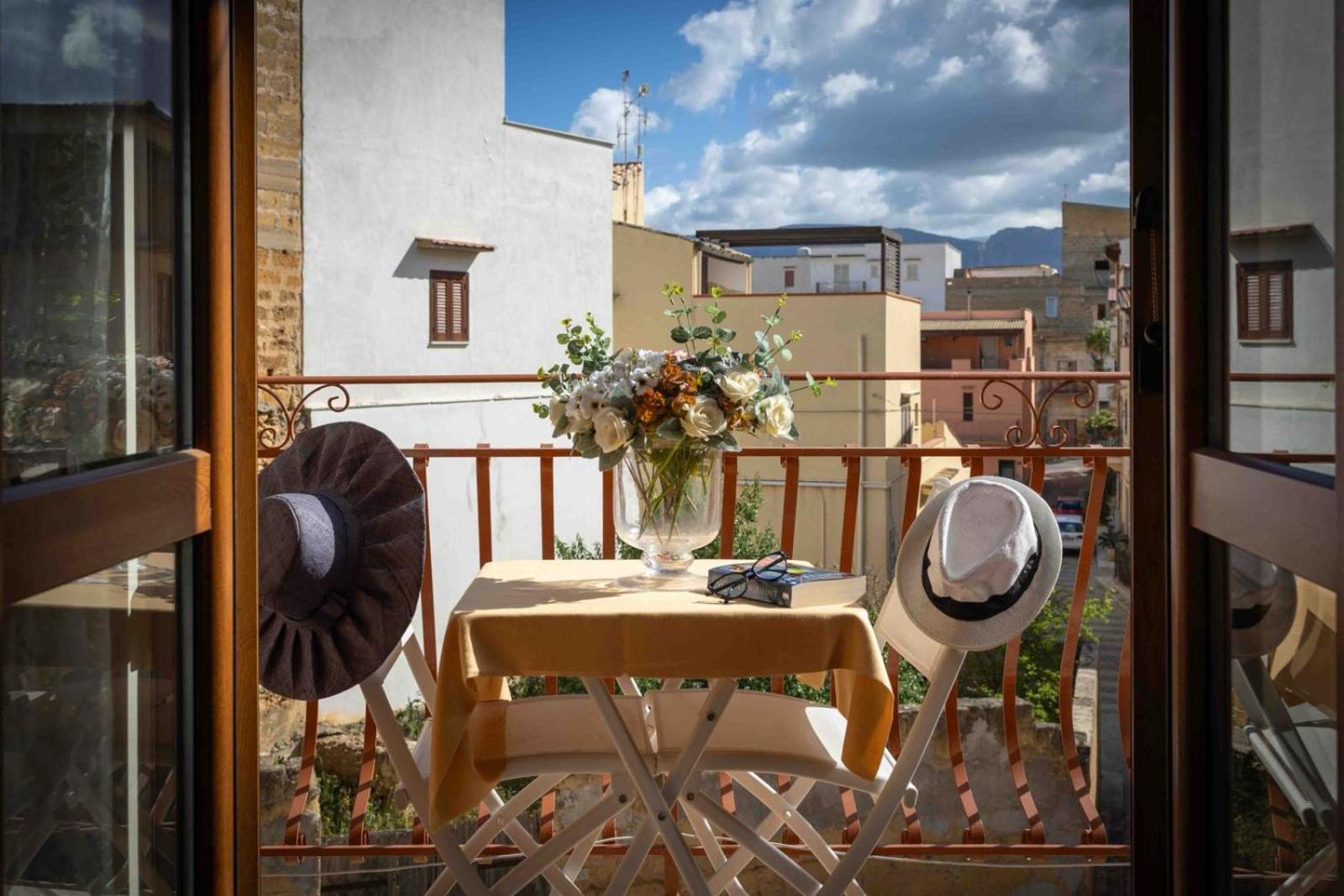 Sunshine Apartments 特拉佩托 外观 照片